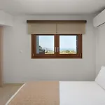 Sperveri Enalio - Heated Pool * Κολύμπια