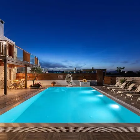 Sperveri Enalio - Heated Pool *