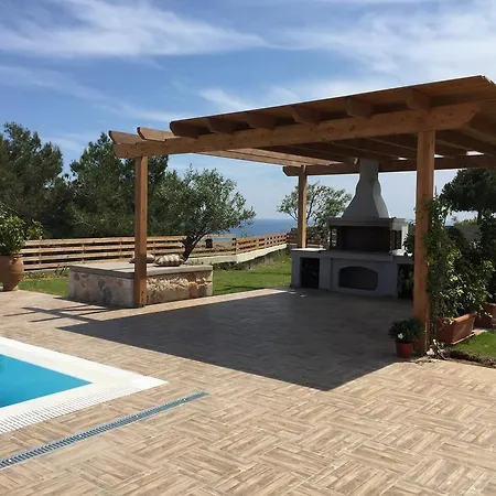 Sperveri Enalio - Heated Pool