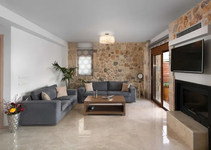 Sperveri Enalio - Heated Pool *