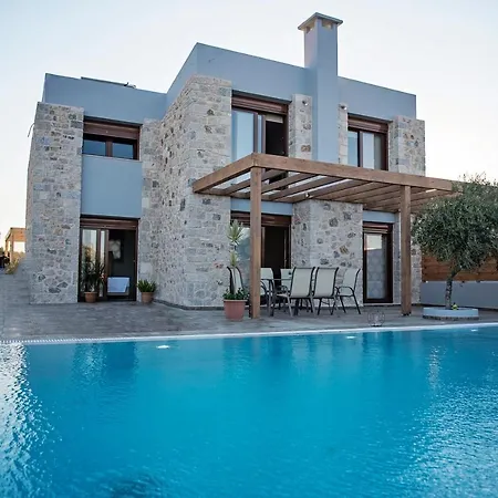 Sperveri Enalio - Heated Pool Vila