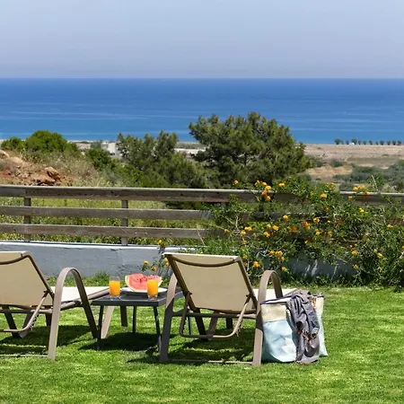 빌라 Sperveri Enalio *