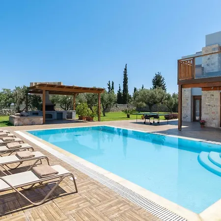 Sperveri Enalio - Heated Pool *