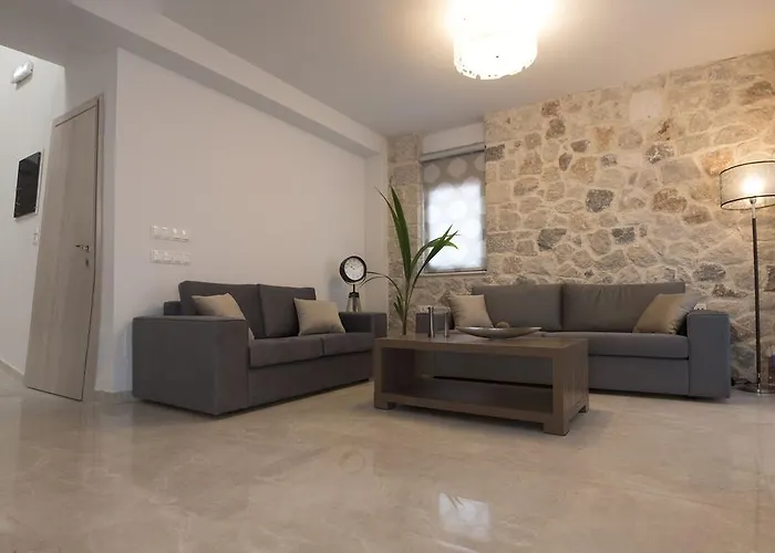 Sperveri Enalio - Heated Pool Villa *